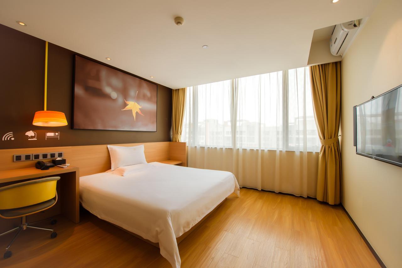 Iu Hotel Zhanjiang Haibin Avenue Xinhaimingchen Eksteriør billede